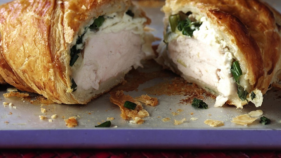 Bolleria hojaldrada salada HOJALDRE RELLENO DE POLLO Y ESPINACAS of Patricia - Recipefy