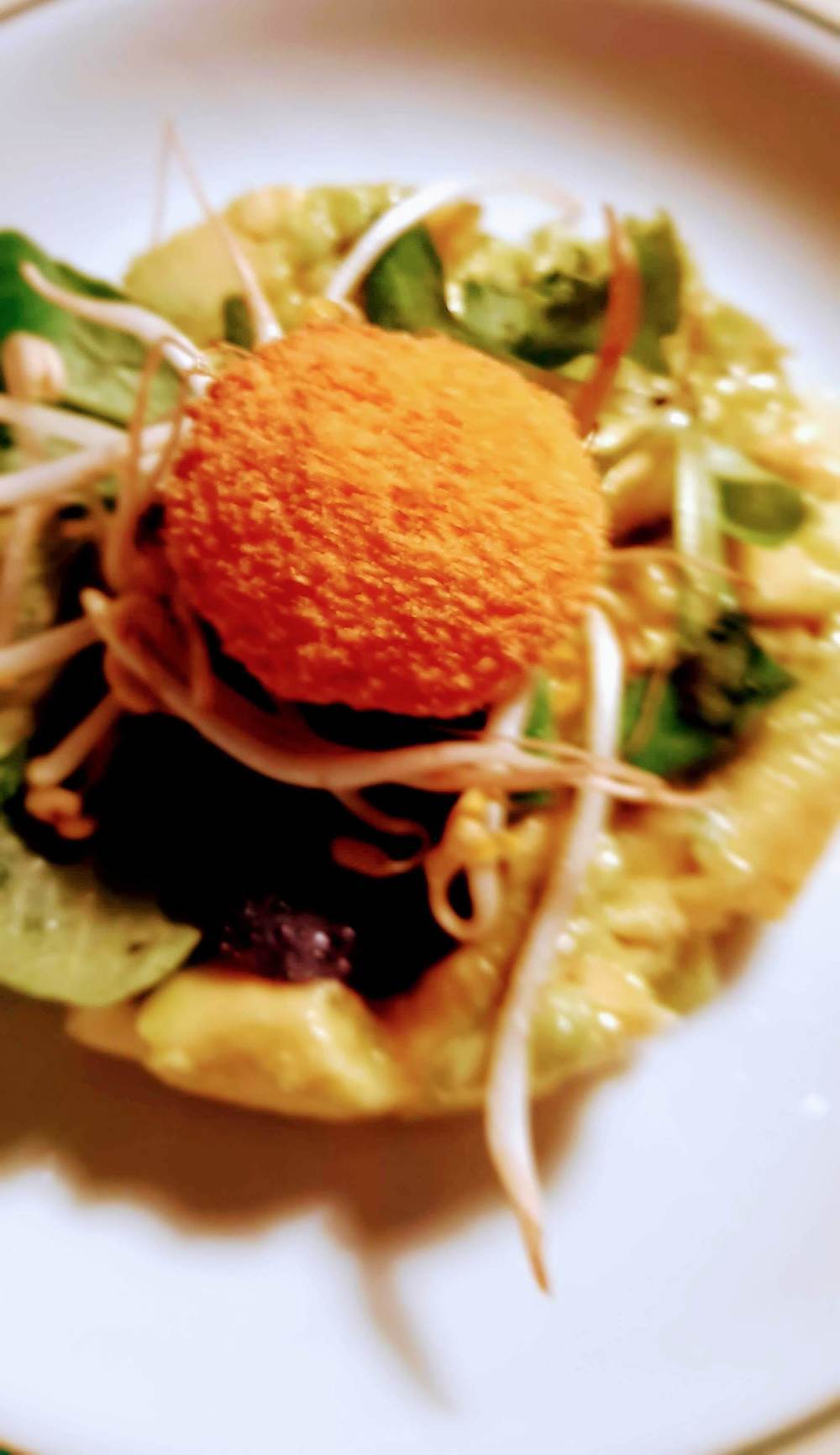 tartare di avocado con tuorlo fritto di Marina Marini - Recipefy