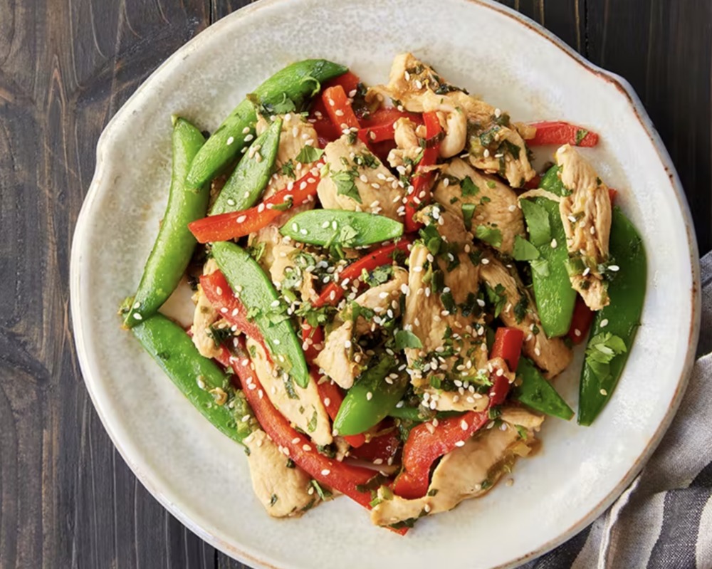 Chicken and snap pea stir fry de Schalene Dagutis - Recipefy