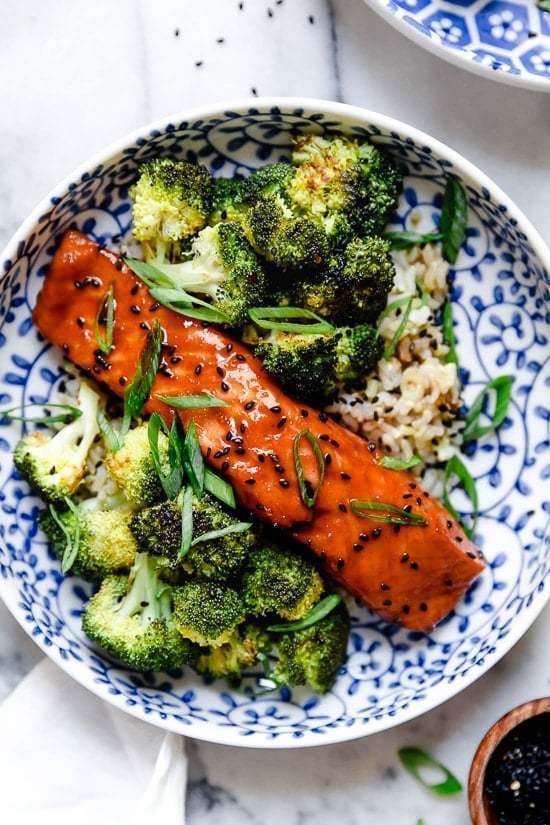Air Fryer Salmon with Maple Soy Glaze di Kelly Barton - Recipefy